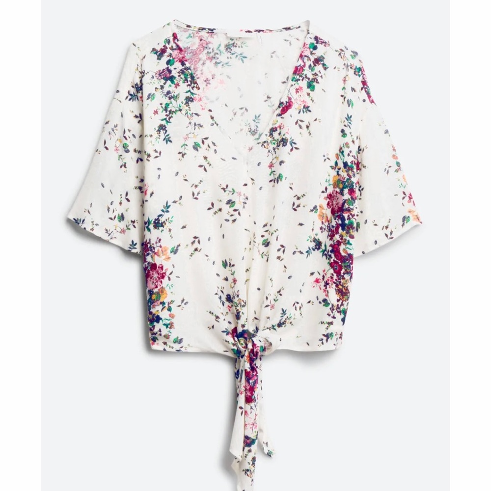 Women’s tie front blouse